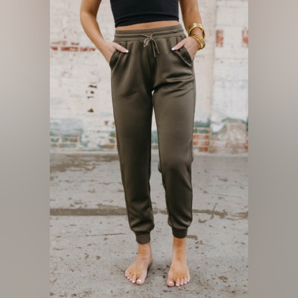 Mono B Luxe Joggers Olive Drab
